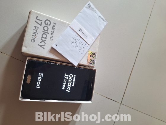 Samsung galaxy J7 prime